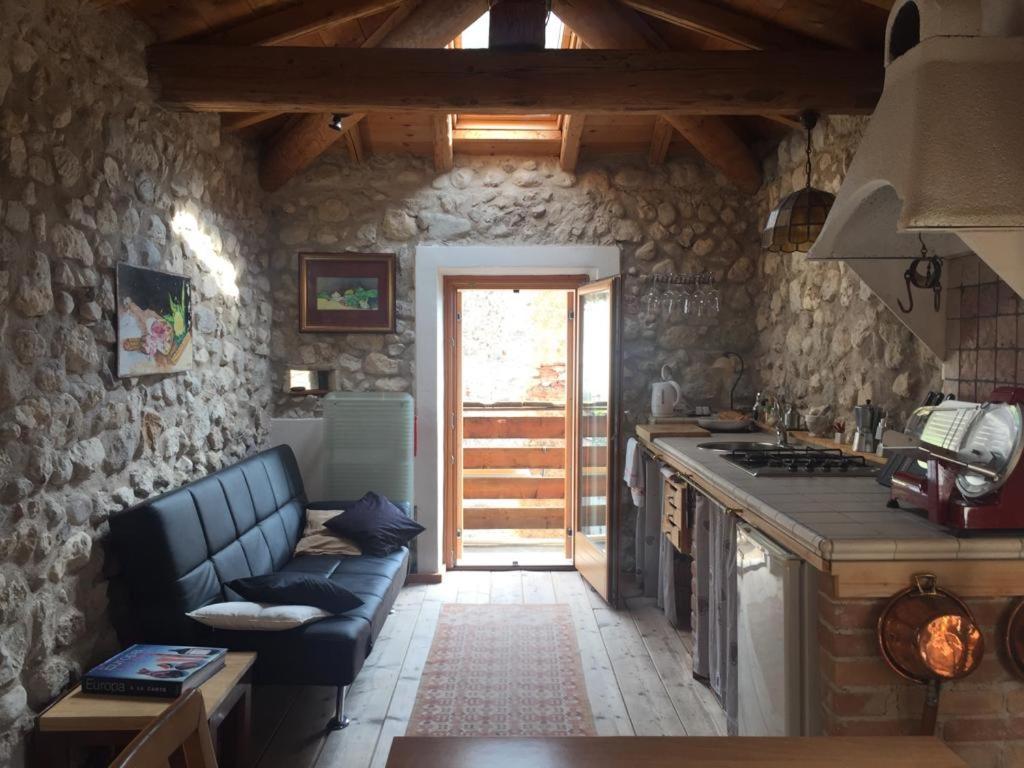 Villa Il Rustico Di Peri Extérieur photo
